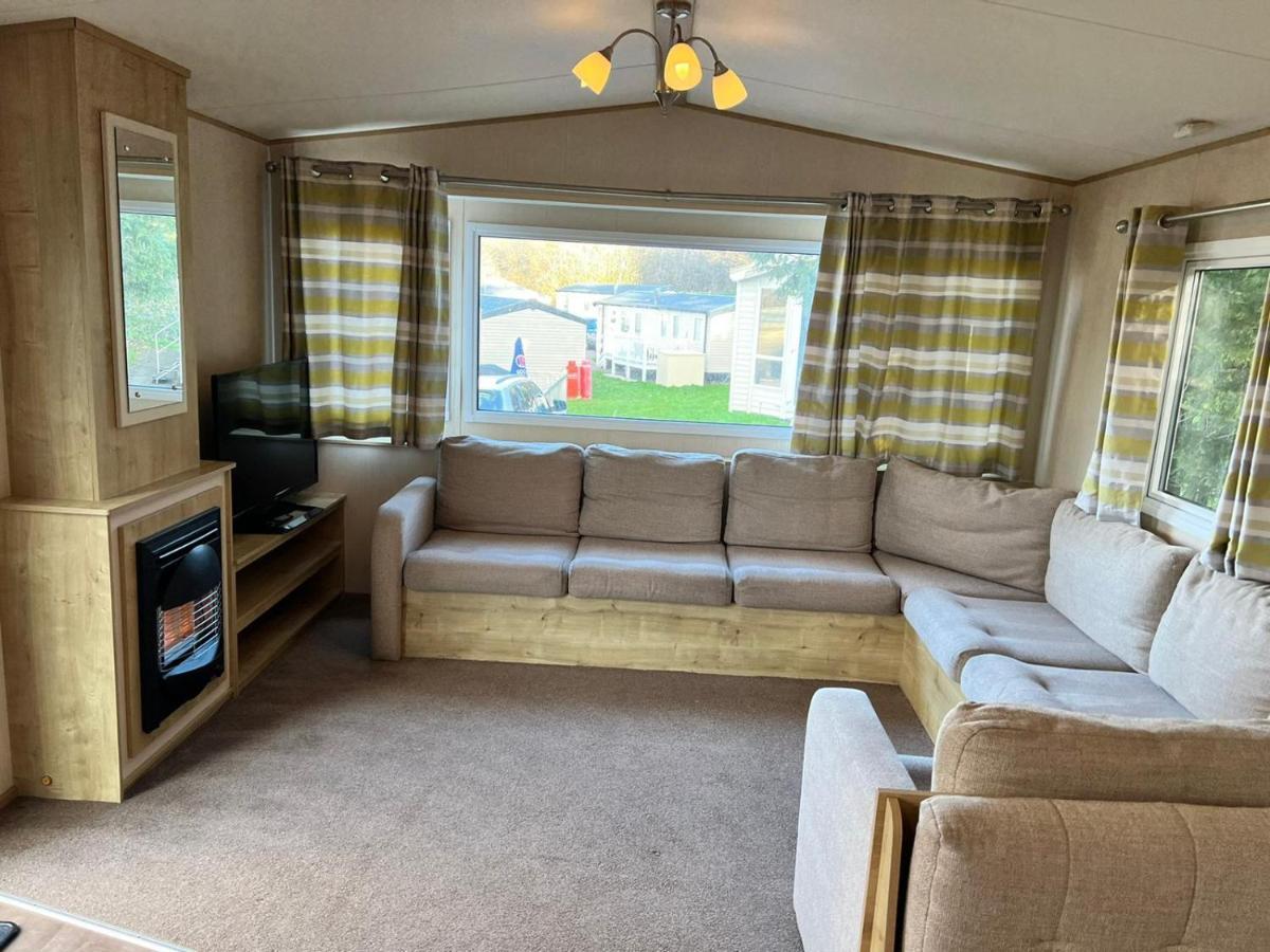 Blackpool Caravan In Haven Marton Mere Holiday Park Exteriör bild